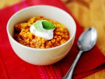 Red lentil curry